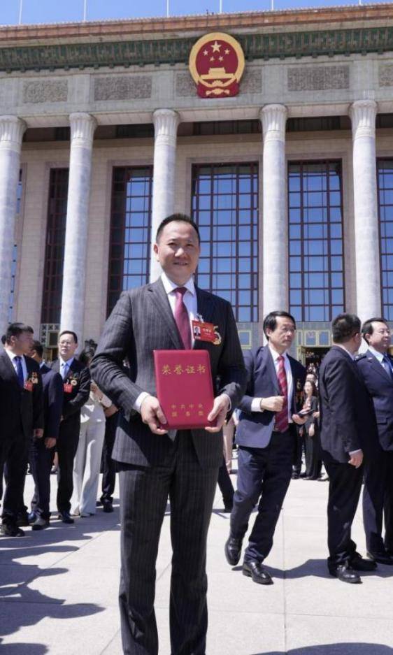 股升网 张金全：从沪漂青年到全国劳模，一名律师的法治信仰与奋斗答卷